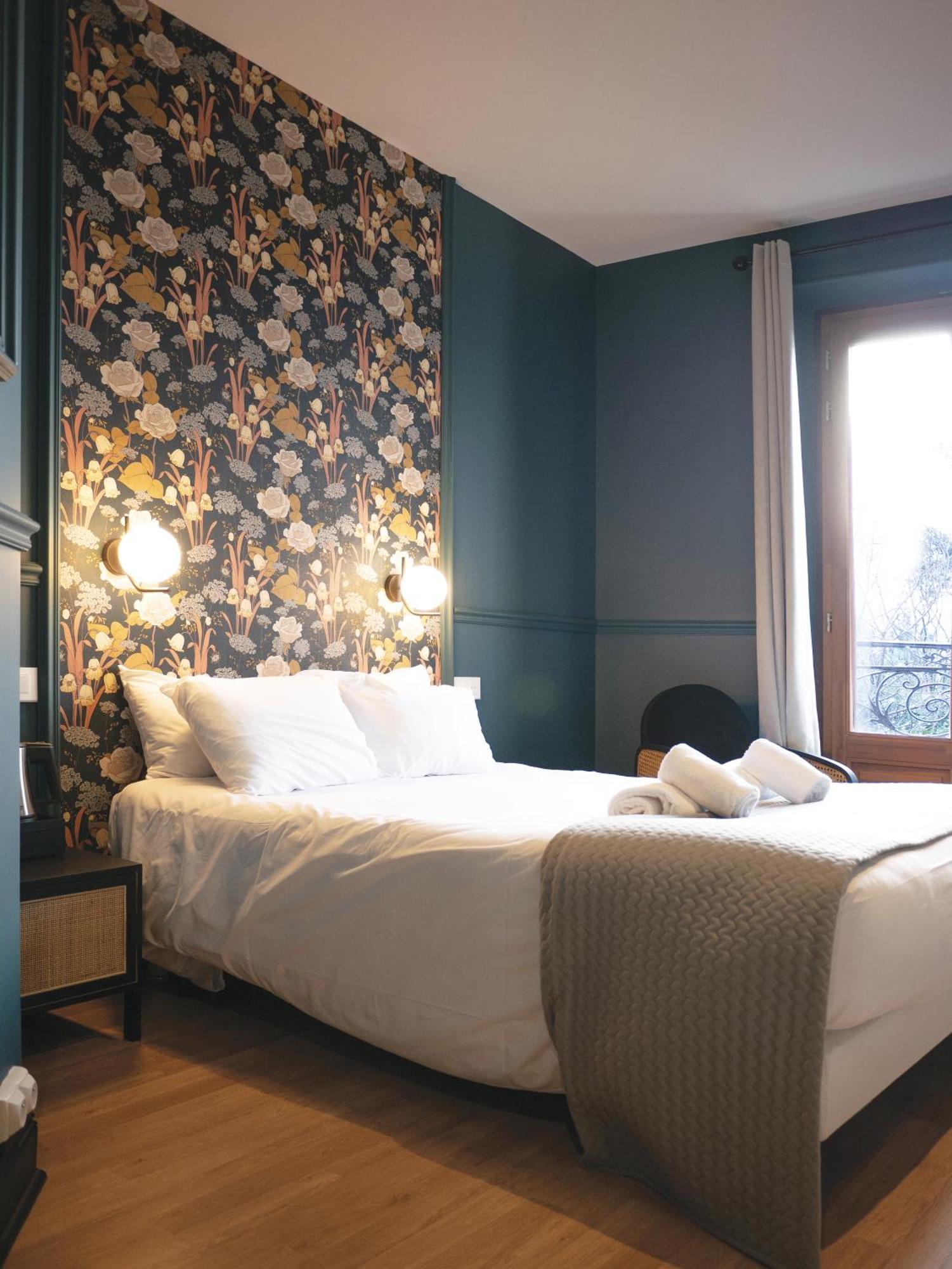 Hotel Gallia อิกซ์เลส์แบ็งส์ ภายนอก รูปภาพ