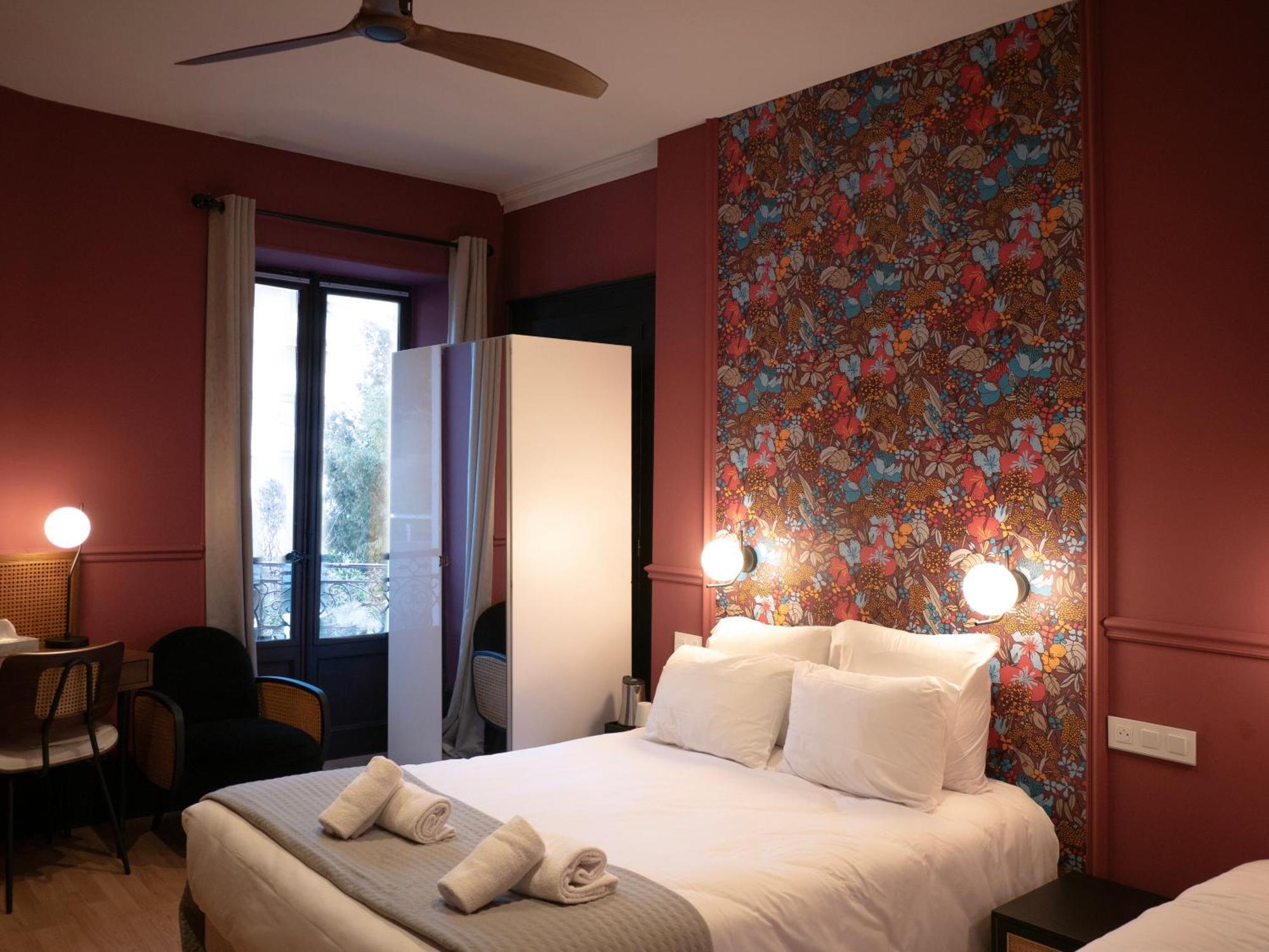 Hotel Gallia อิกซ์เลส์แบ็งส์ ภายนอก รูปภาพ