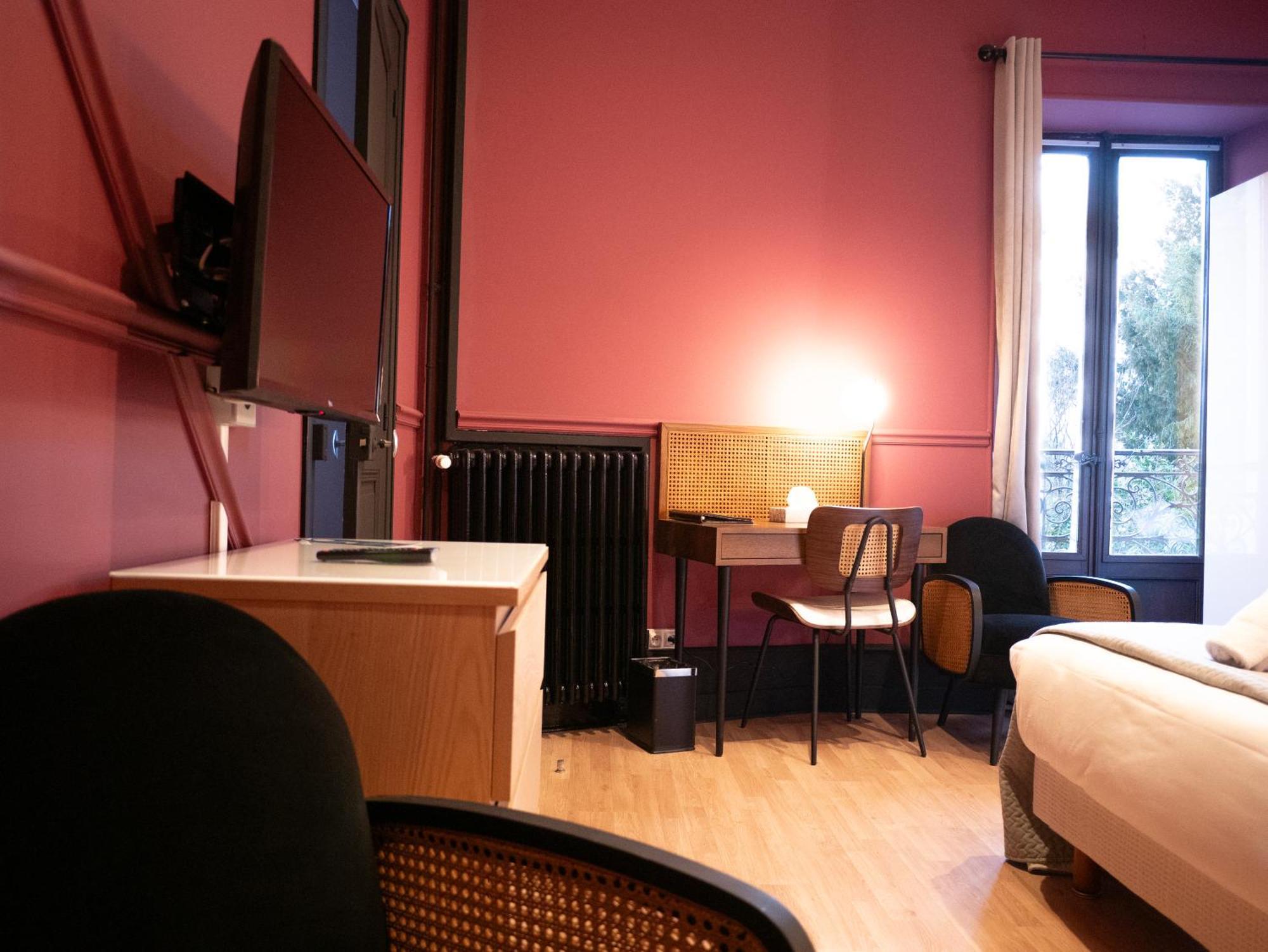 Hotel Gallia อิกซ์เลส์แบ็งส์ ภายนอก รูปภาพ